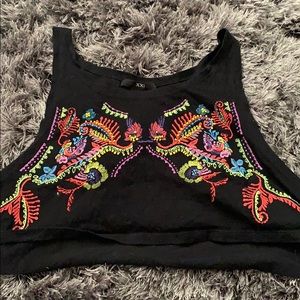 Crop top